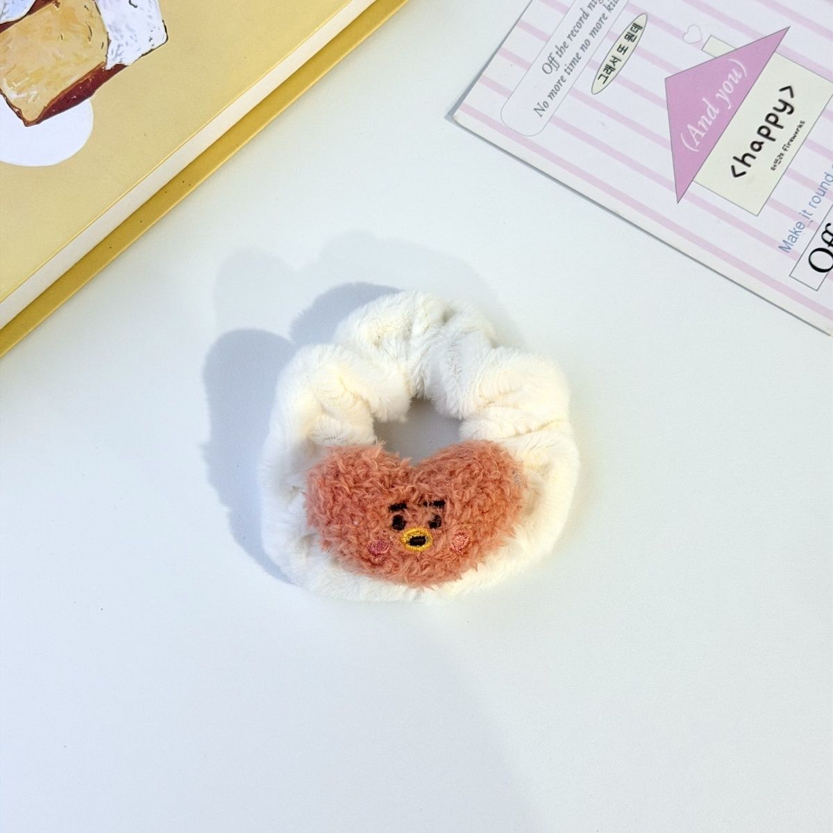 ربطة شعر على شكل دمية BT21 الك - مراجعة Anime Merchandise Usa وسعره